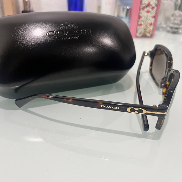 Coach Women's Tortoise Sunglasses - Picture 4 of 4